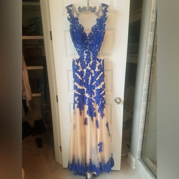 Dave and Johnny Formal Dress - Blue & Nude Mesh *LIKE NEW* - Picture 1 of 4